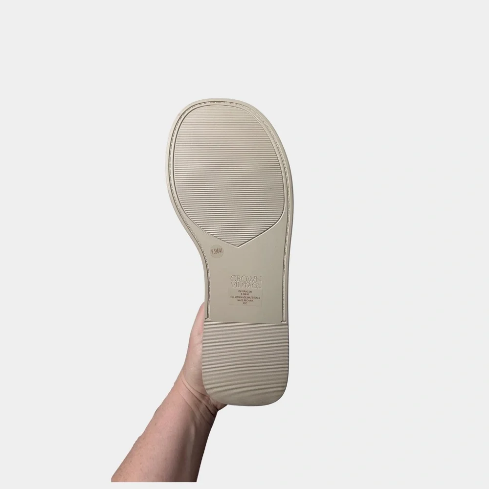 Crown Vintage Platform‎ Creme Summer Sandal Size 9.5M